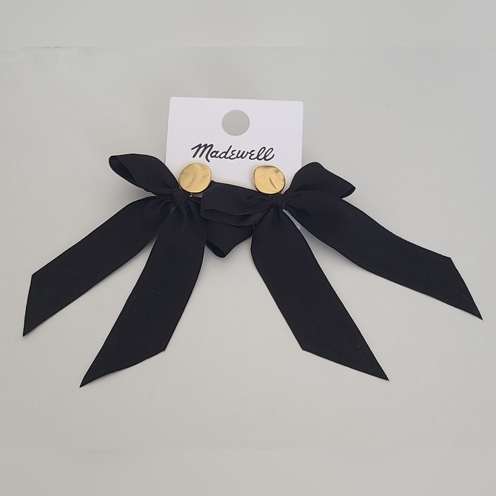 Madewell Satin Bow Statement Earrings in Black - Picture 4 of 5